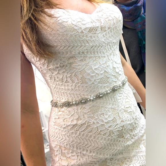 NWT Lillian West sweetheart mermaid lace size 8 wedding gown in champagne/ivory. - Picture 7 of 15